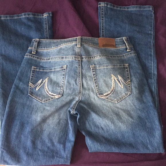 Jeans - Picture 3 of 5